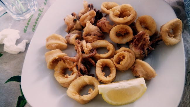 Narodni trg 9, 52100, Pula