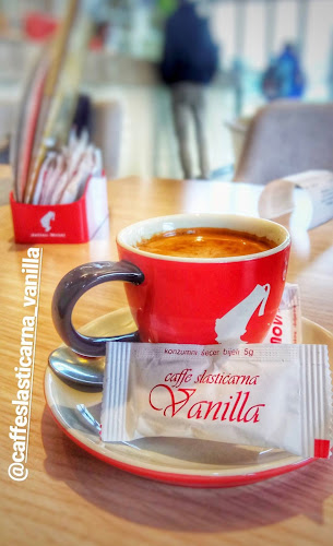 Vinkovačka cesta 66, 31000, Osijek