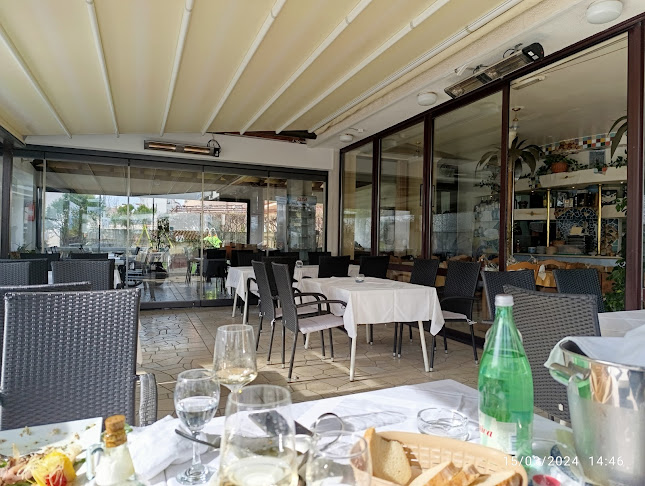 Antika Restaurant - Gastronomija i ugostiteljstvo