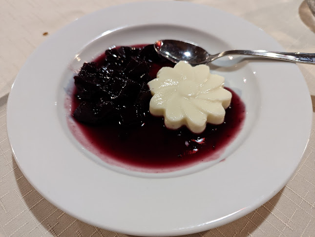 Agroturizam Štefanić - Gastronomija i ugostiteljstvo