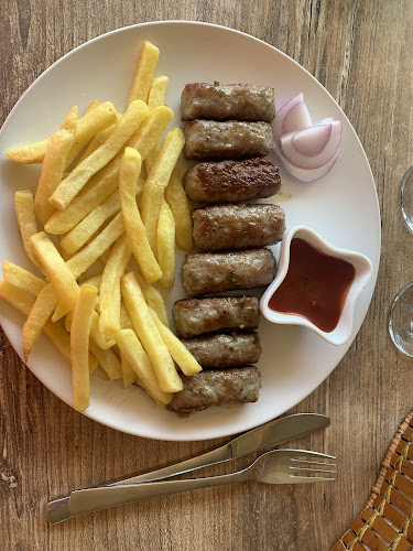 Panorama Roški Slap - Gastronomija i ugostiteljstvo