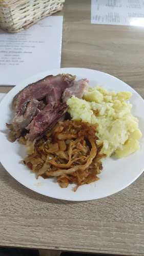 Comentarii opinii despre Restoran pod starim krovovima