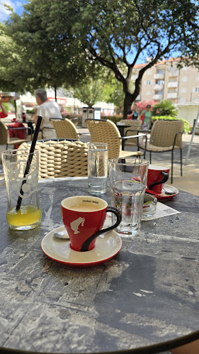 Caffe bar "Gost&Ona" - Novi Vinodolski