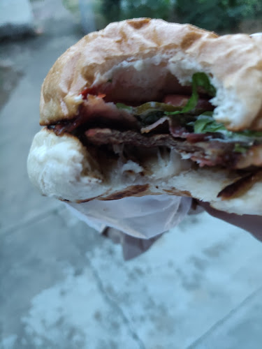 Fast Food Maske - Nova Gradiška