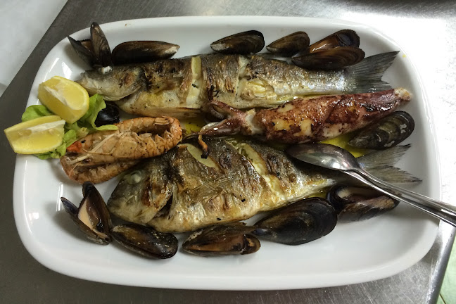 Ulica Petra Nizitea 1, 21460, Stari Grad