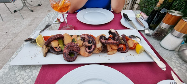 Opinii despre Solitudo Beer And Grill în Dubrovnik - Gastronomija i ugostiteljstvo