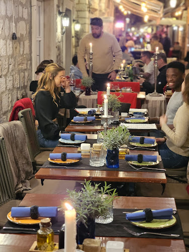 Restaurant Lanii - Gastronomija i ugostiteljstvo