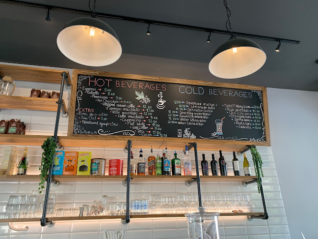 Destino Coffee & Wine Bar