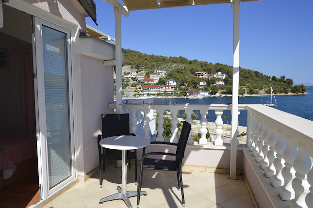 Pansion Kačina - Gastronomija i ugostiteljstvo