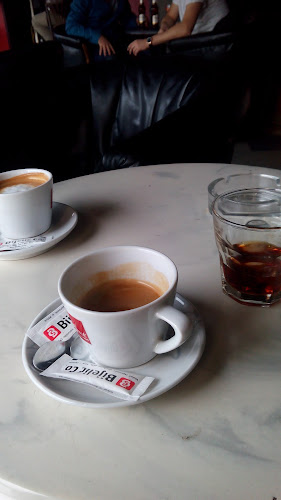 Caffe-Night Bar Toni - Gastronomija i ugostiteljstvo