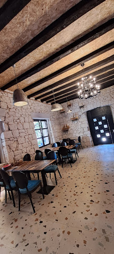 Pirates Kitchen seafood & steak - Gastronomija i ugostiteljstvo