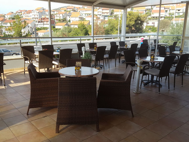 Caffe bar Stara Kava