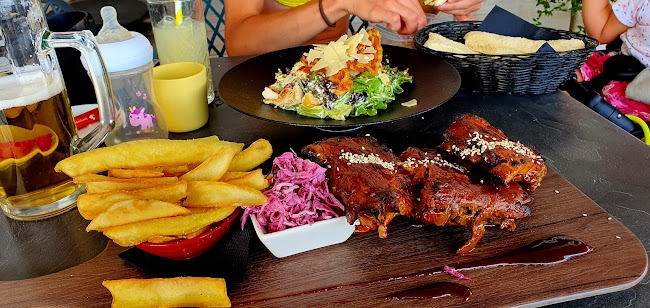 Beach Bar & Restaurant Providenca - Gastronomija i ugostiteljstvo