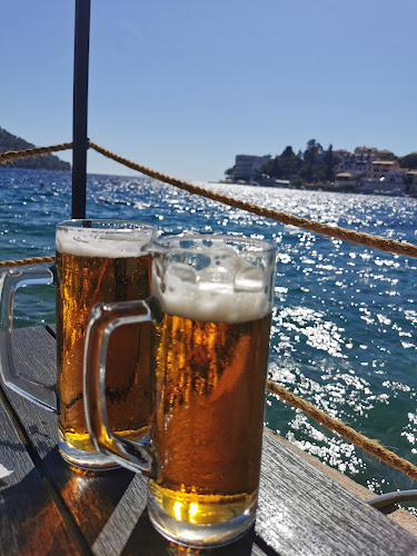 Caffe Bar Lux - Gastronomija i ugostiteljstvo