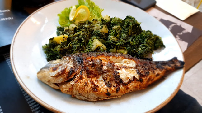 Van Grad 3, 21310, Omiš