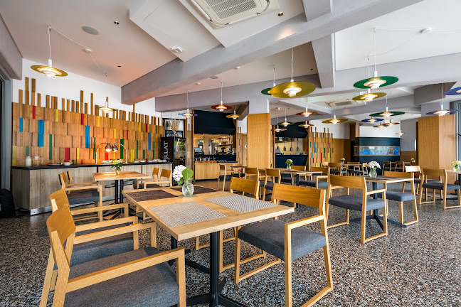 Restaurant Silver Bay