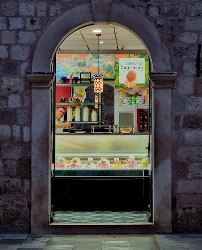 Comentarii opinii despre Sladoledarna Dubrovnik