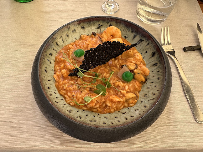 Opinii despre Mediterraneo Dine & Wine în Hvar - Gastronomija i ugostiteljstvo