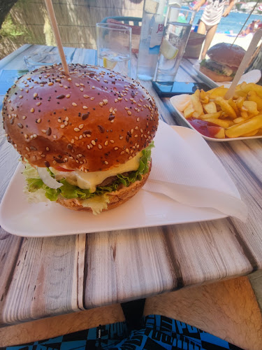 Opinii despre Bar & Grill Genius în Pag - Gastronomija i ugostiteljstvo