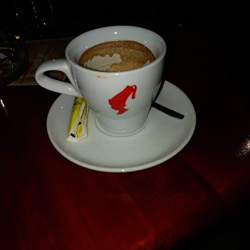 Caffe Bar Tina - Gastronomija i ugostiteljstvo