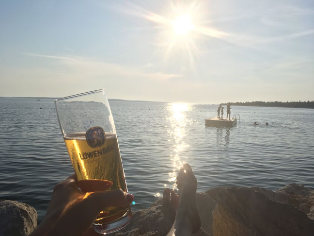 Beach Bar 'Harpoon' - Gastronomija i ugostiteljstvo
