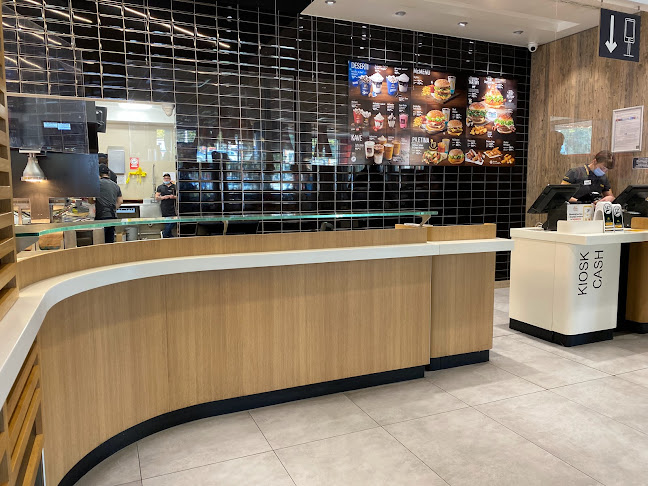 McDonald's Vrapče - Gastronomija i ugostiteljstvo