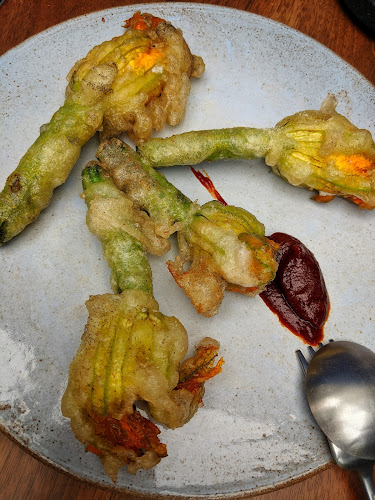 Comentarii opinii despre Theatrium by Filho