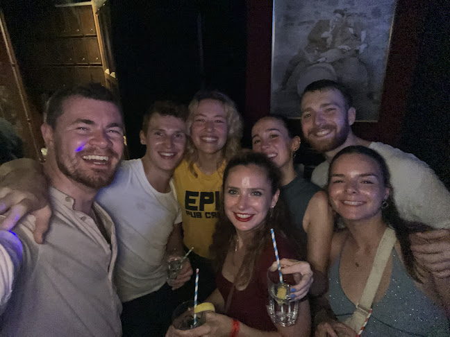 Pula Pub Crawl - Gastronomija i ugostiteljstvo