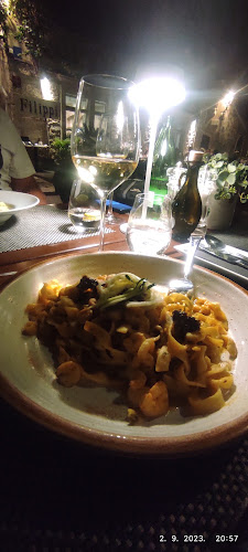 Konoba Melaina - Gastronomija i ugostiteljstvo