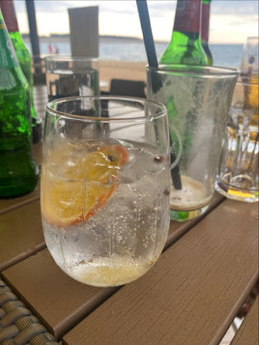 Beach Bar Cohiba - Gastronomija i ugostiteljstvo