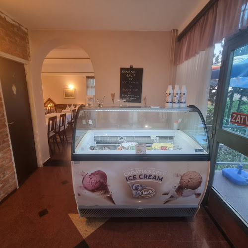 Opinii despre Restaurant & Pizzeria Mirmi în Velika Mlaka - Gastronomija i ugostiteljstvo