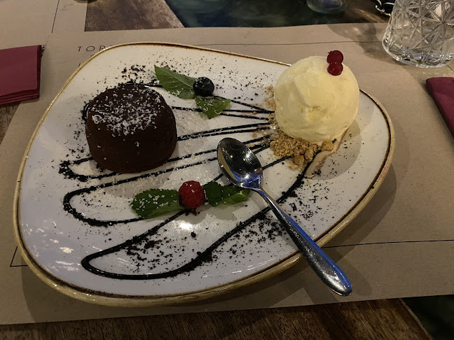 Comentarii opinii despre Tortuga Grill & Pub