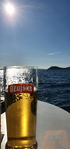 Jadran Beach Bar - Gastronomija i ugostiteljstvo