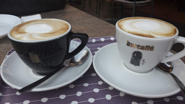 Caffe Bar Pizzeria La Riva - Gastronomija i ugostiteljstvo