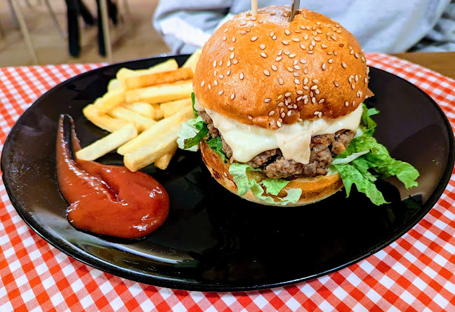 Ul. Janka Draškovića 1, 47000, Karlovac