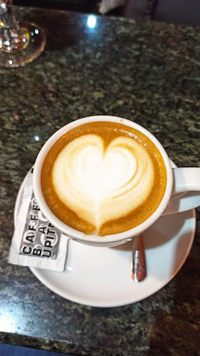 Caffe Bar Upitnik - Gastronomija i ugostiteljstvo