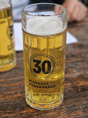 Opinii despre Pivovara Medvedgrad în Zagreb - Gastronomija i ugostiteljstvo