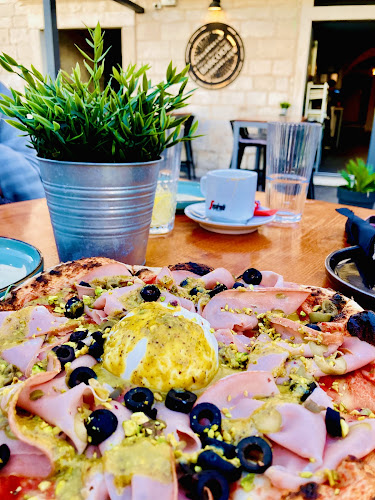 Porat 47, 21410, Postira