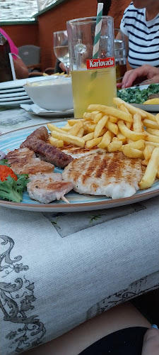 Opinii despre Stari zidi, buffet în Neviđane - Gastronomija i ugostiteljstvo