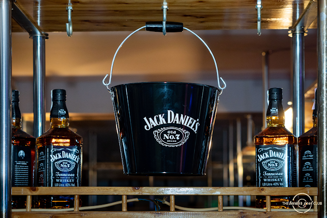 Opinii despre The Hustler pool club în Šišan - Gastronomija i ugostiteljstvo