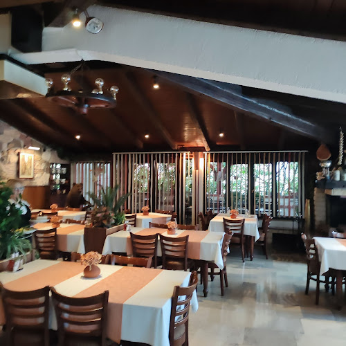 Restoran Mladenka - Gastronomija i ugostiteljstvo