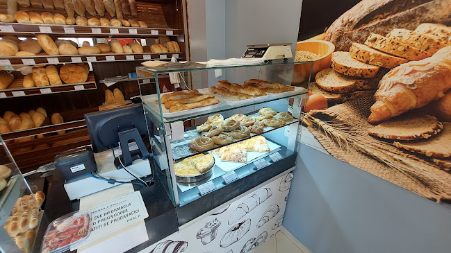 Opinii despre Pekara "Jutro" în Novi Vinodolski - Gastronomija i ugostiteljstvo