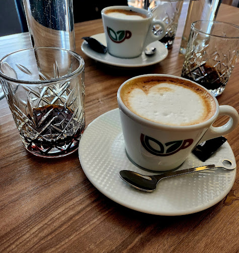 Opinii despre Caffe bar Vrček în Gornji Kneginec - Gastronomija i ugostiteljstvo