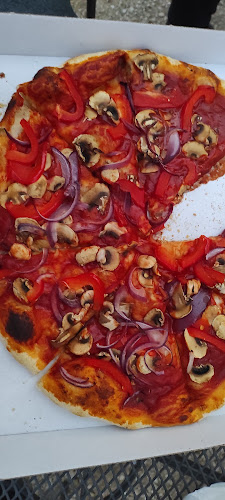 Mike's fast food - Gastronomija i ugostiteljstvo