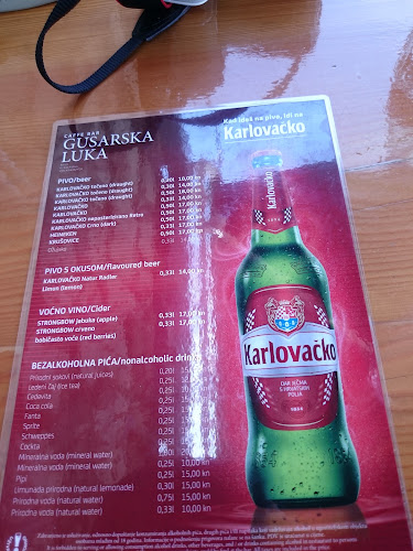 Gusarska Luka - Gastronomija i ugostiteljstvo