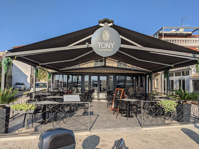 Obala Ive Juriceva Cota 21, 22211, Vodice