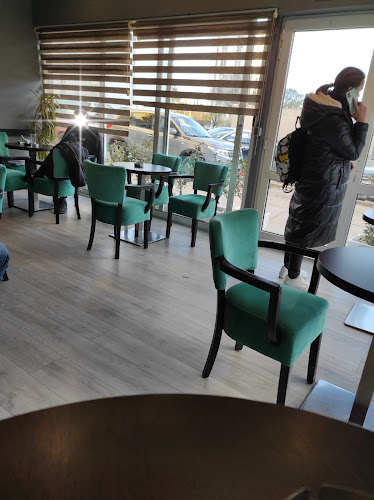 Vukovarska ul. 106, 21000, Split