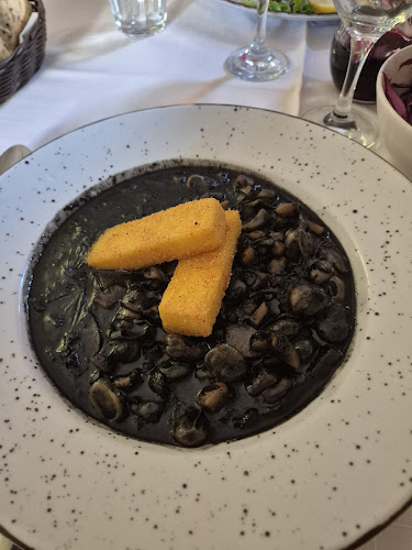 Tinel Split - Gastronomija i ugostiteljstvo