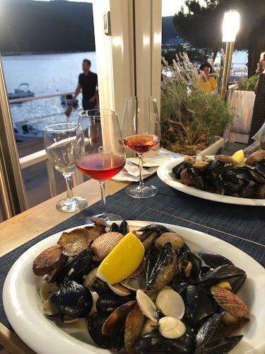 RESTORAN CAPITANO RABAC (fish restaurant) - Rabac