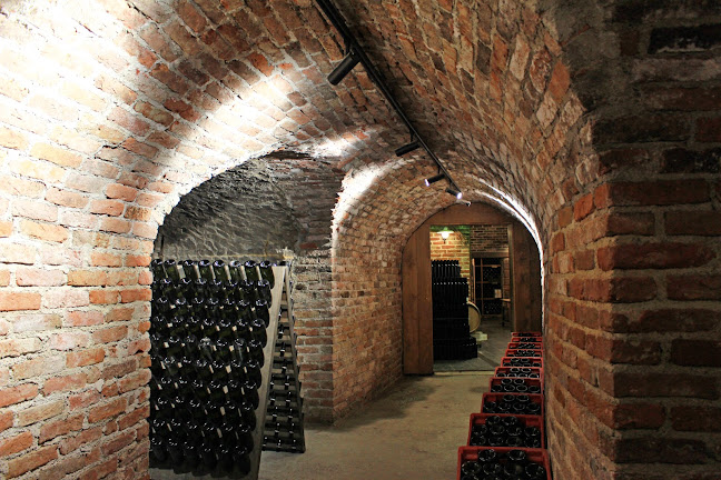 Restoran, vinarija i pansion Vuglec Breg